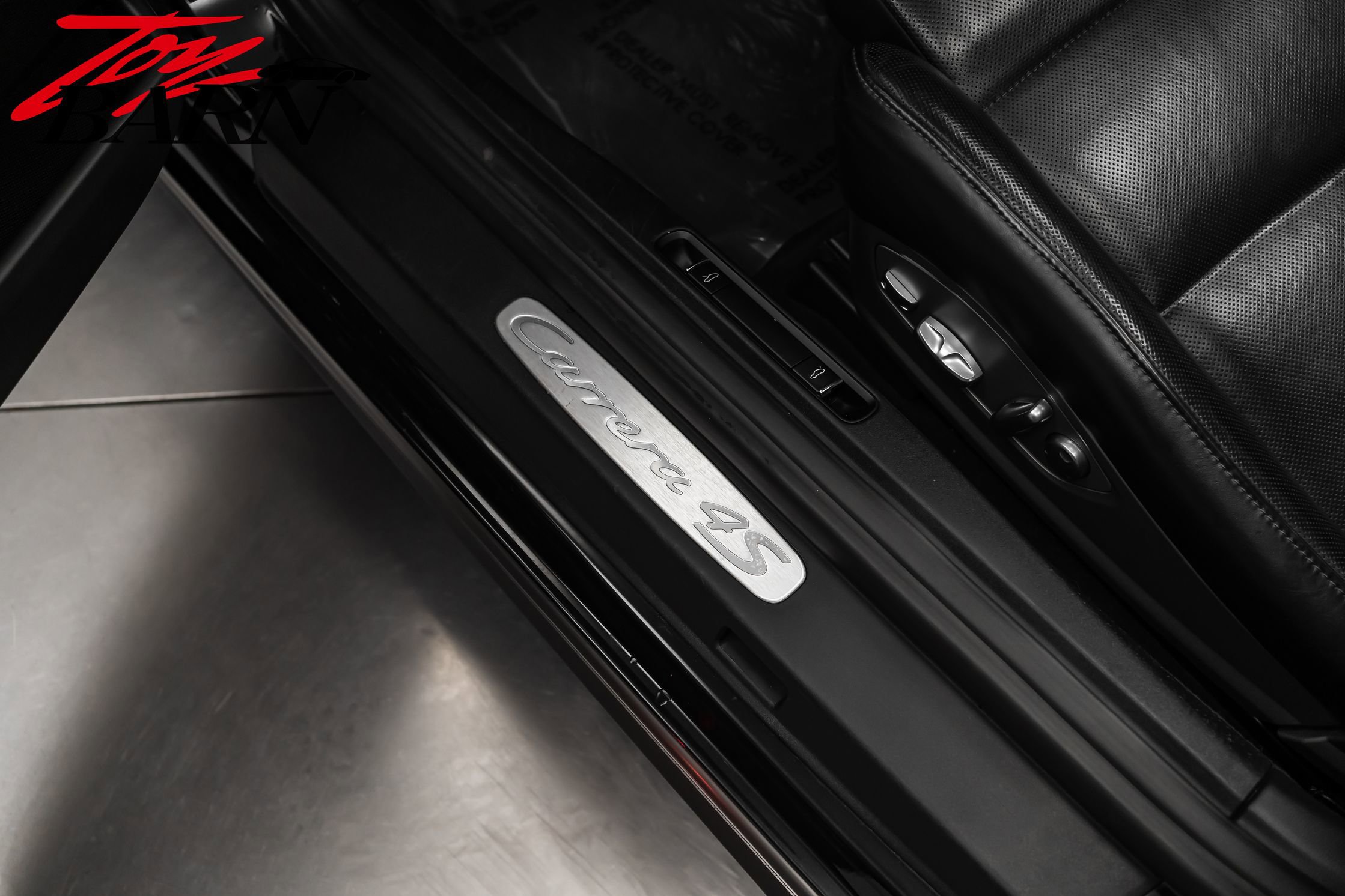 Used 2017 Porsche 911 Carrera 4S image 31