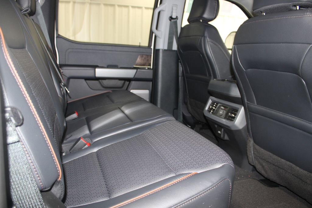 New 2025 Ford F350 Lariat w/ Lariat Ultimate Package image 30