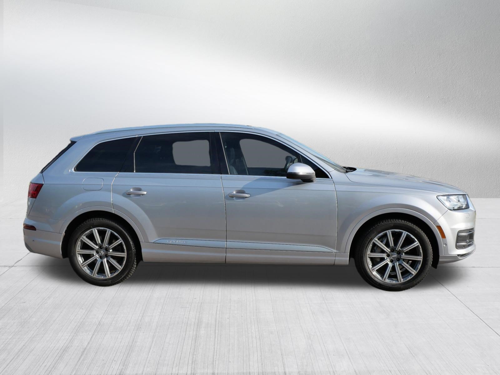 Used 2019 Audi Q7 3.0T Prestige w/ Prestige Package AWD/4WD image 8