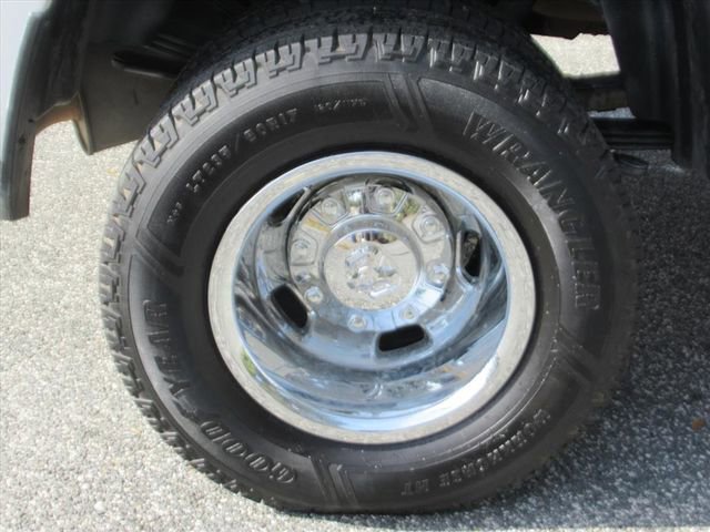 Used 2022 RAM 3500 Tradesman image 9