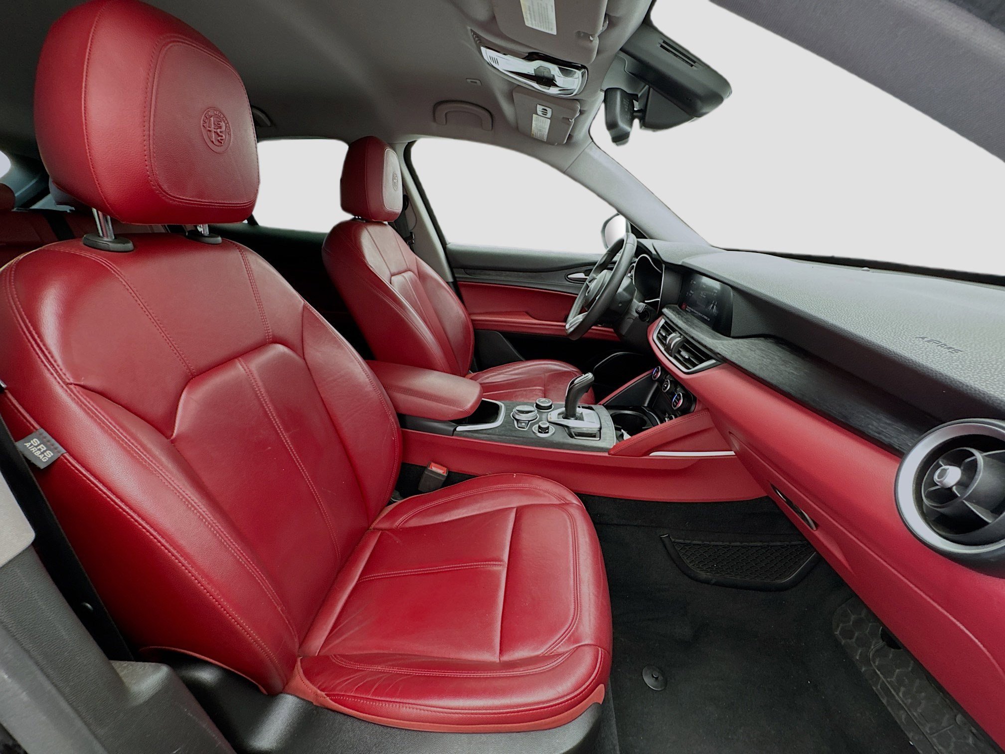 Used 2020 Alfa Romeo Stelvio w/ Nero Edizione image 19