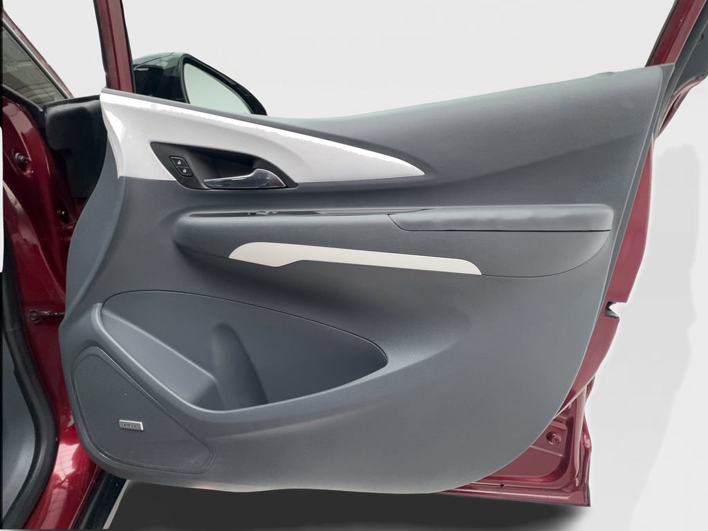 Used 2017 Chevrolet Bolt Premier w/ Driver Confidence II Package image 28