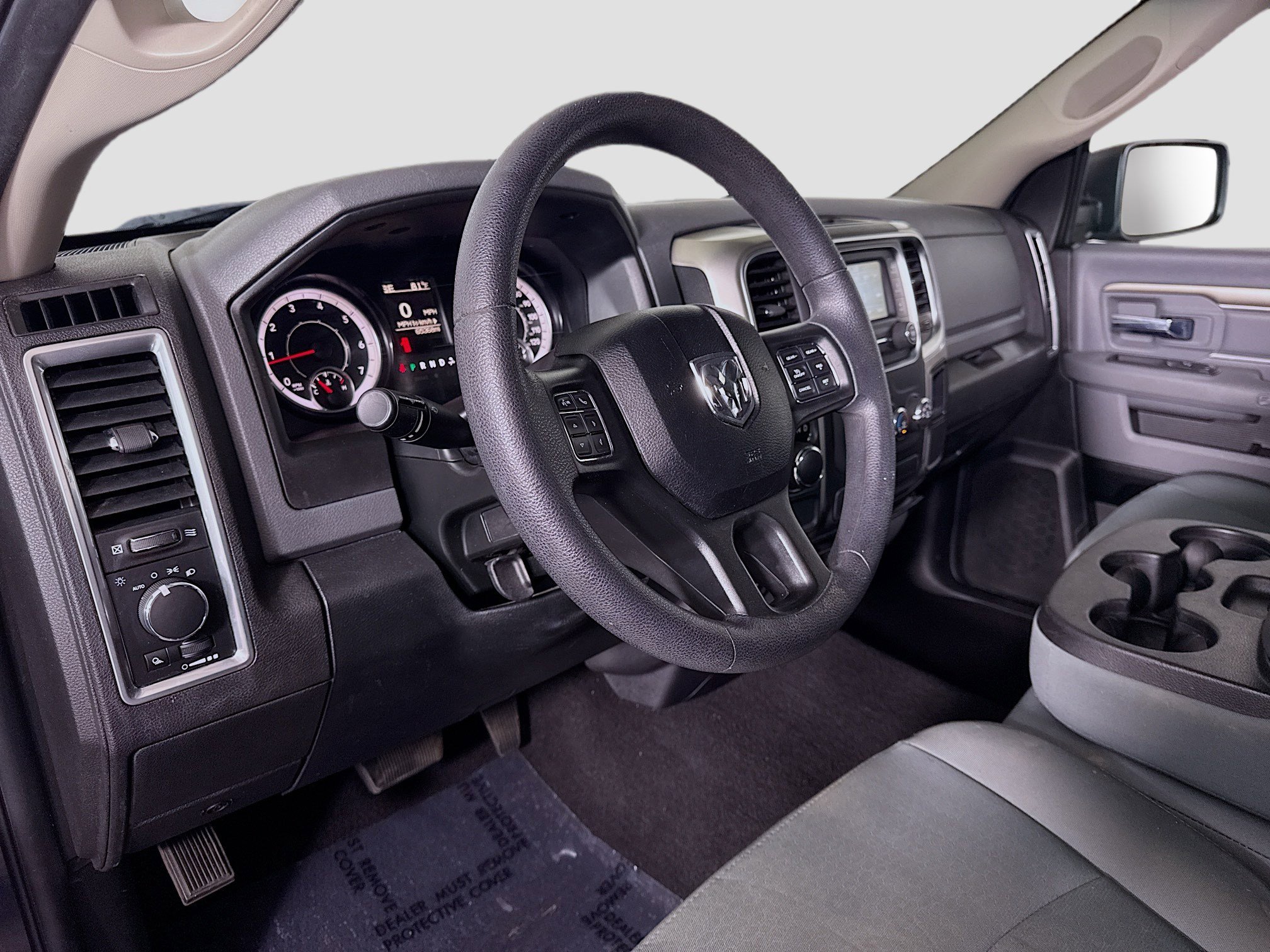Used 2018 RAM 1500 Classic SLT RWD image 22
