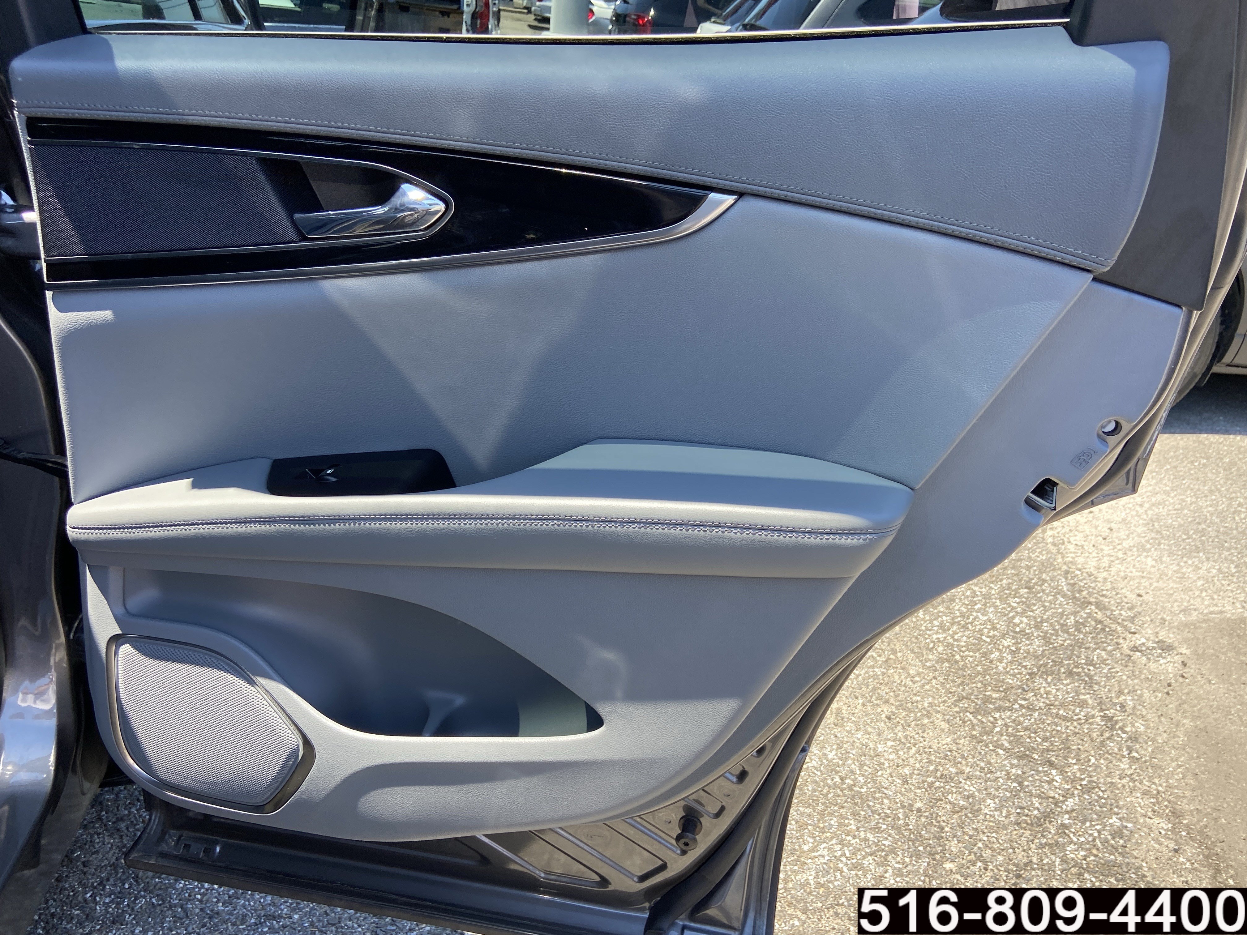 Used 2023 Lincoln Nautilus Reserve AWD/4WD image 29
