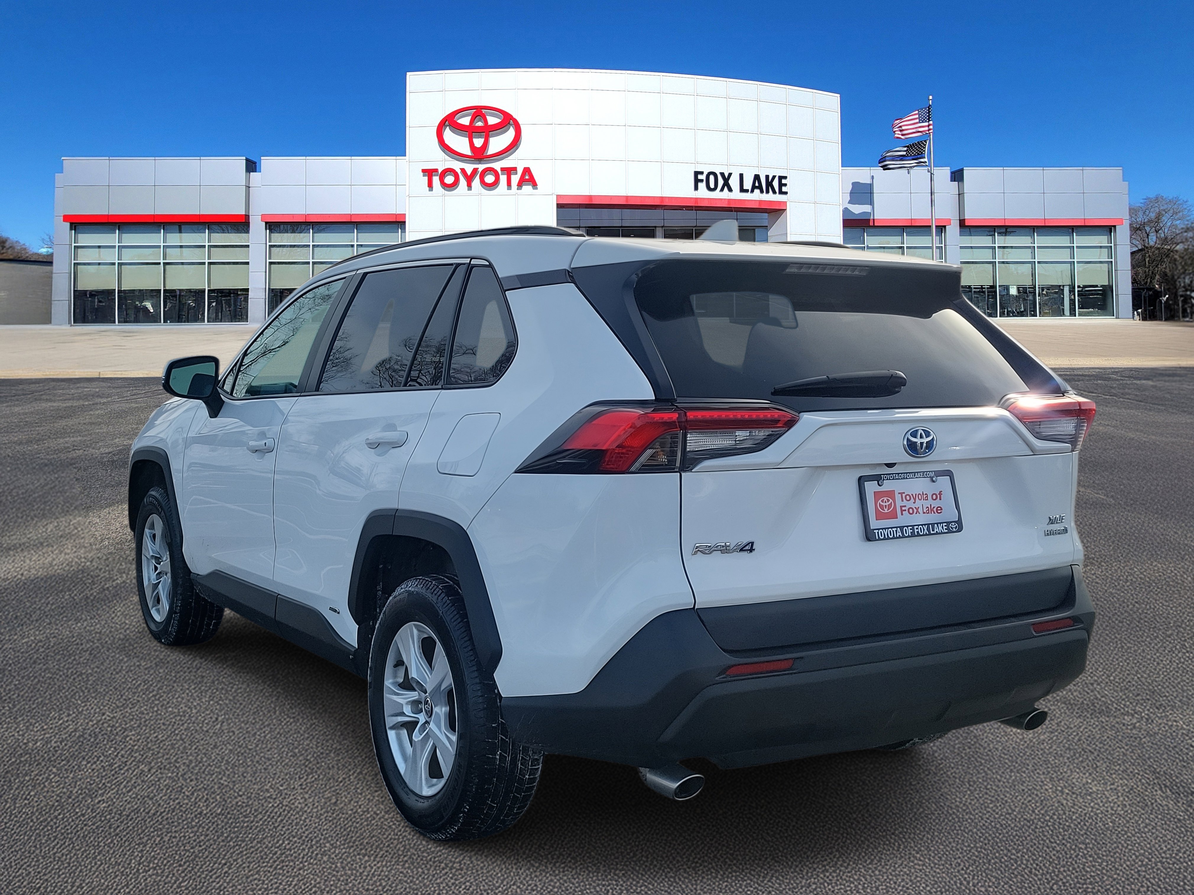 Used 2021 Toyota RAV4 XLE video 3