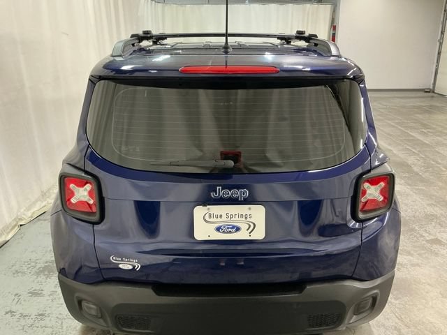 Used 2016 Jeep Renegade Sport w/ Power & Air Group FWD image 4