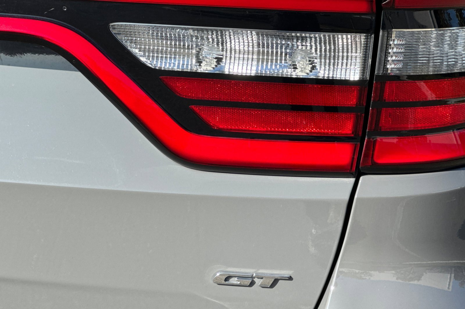 Used 2023 Dodge Durango GT image 34