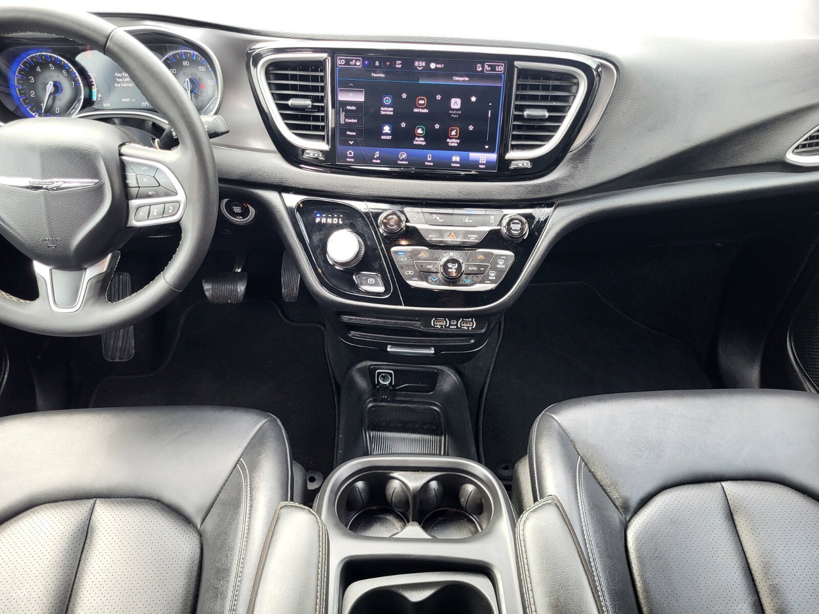 Used 2025 Chrysler Pacifica Select FWD image 15