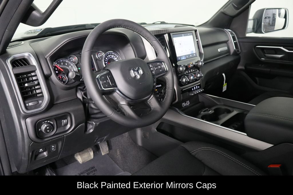New 2026 RAM 1500 4x4 Crew Cab image 27