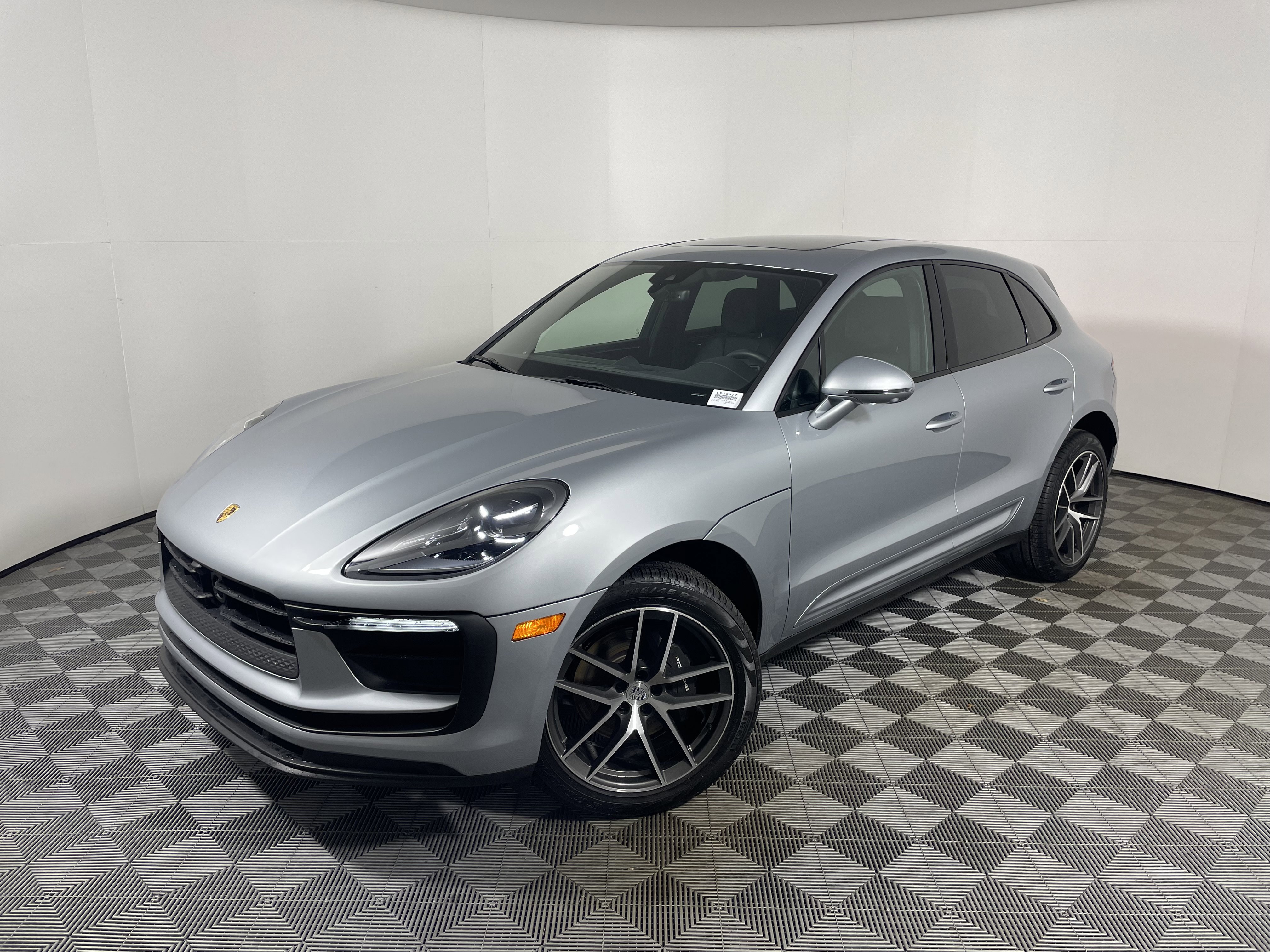 Used 2025 Porsche Macan