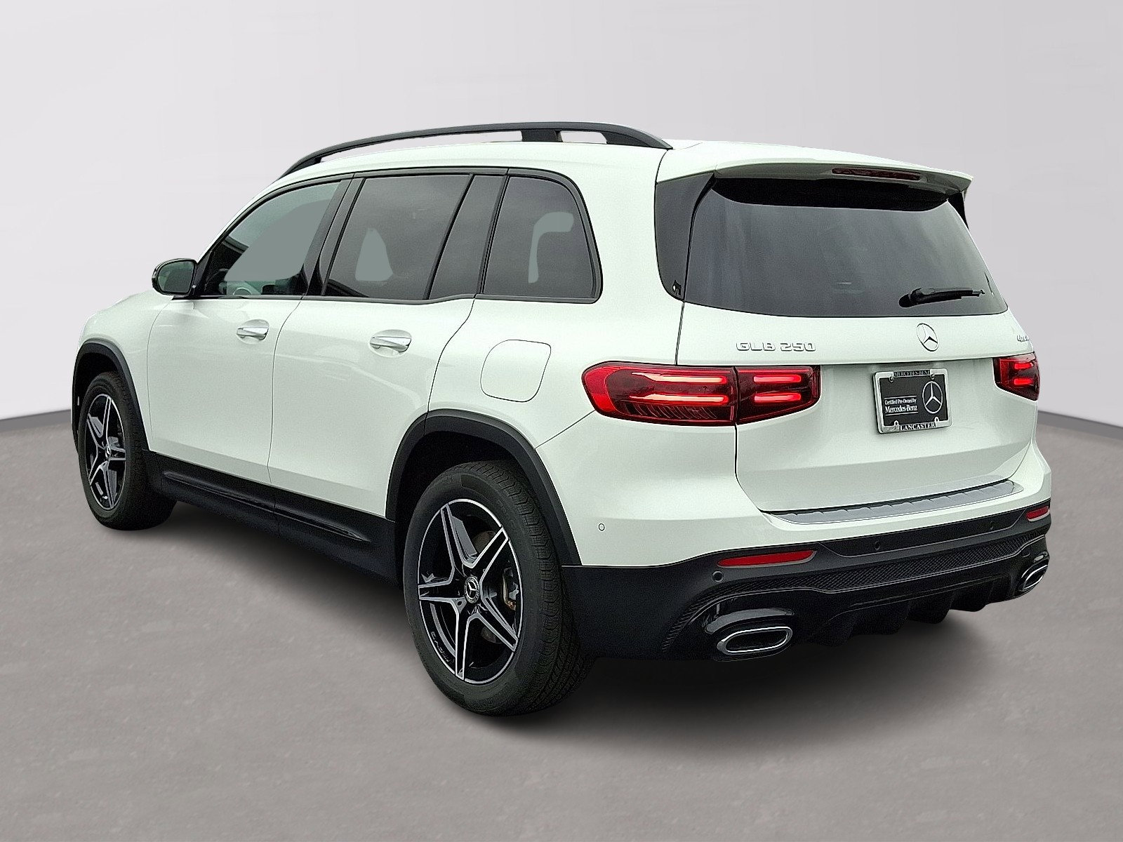 Certified 2025 Mercedes-Benz GLB 250 4MATIC image 6