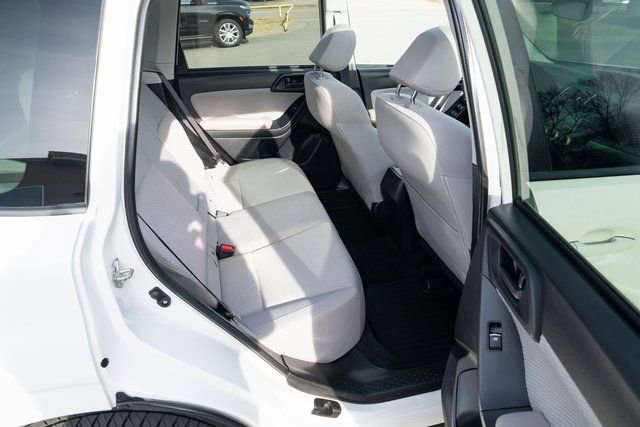 Used 2018 Subaru Forester 2.5i Premium image 39