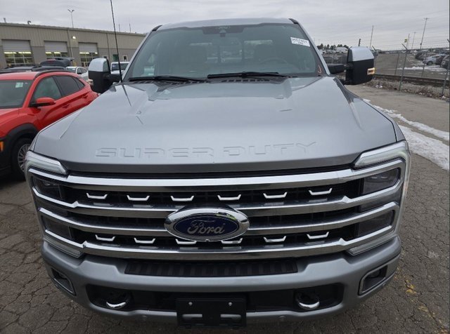 Used 2024 Ford F350 Platinum image 4