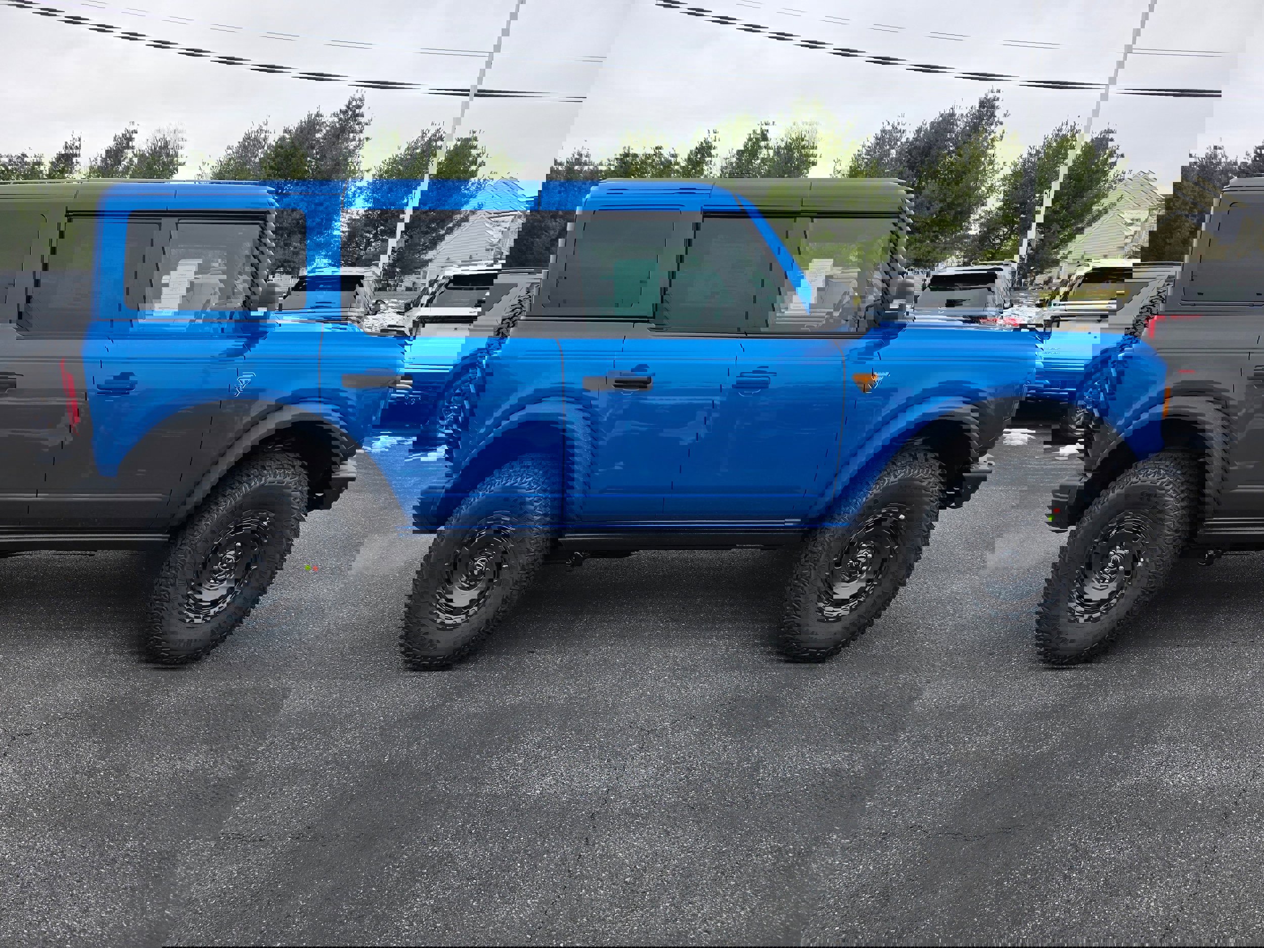 New 2025 Ford Bronco Badlands image 13