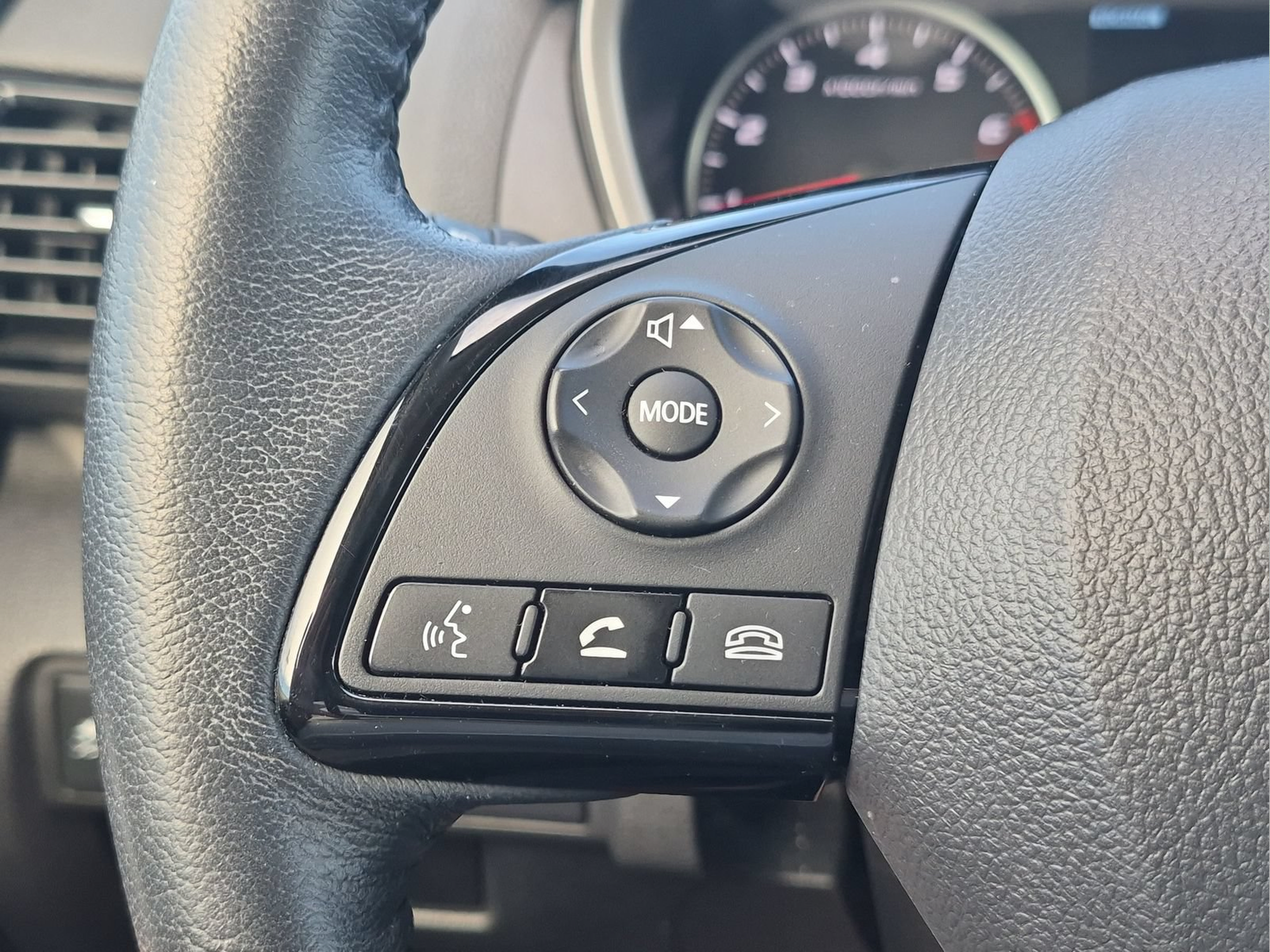 Used 2023 Mitsubishi Eclipse Cross SE AWD/4WD image 13