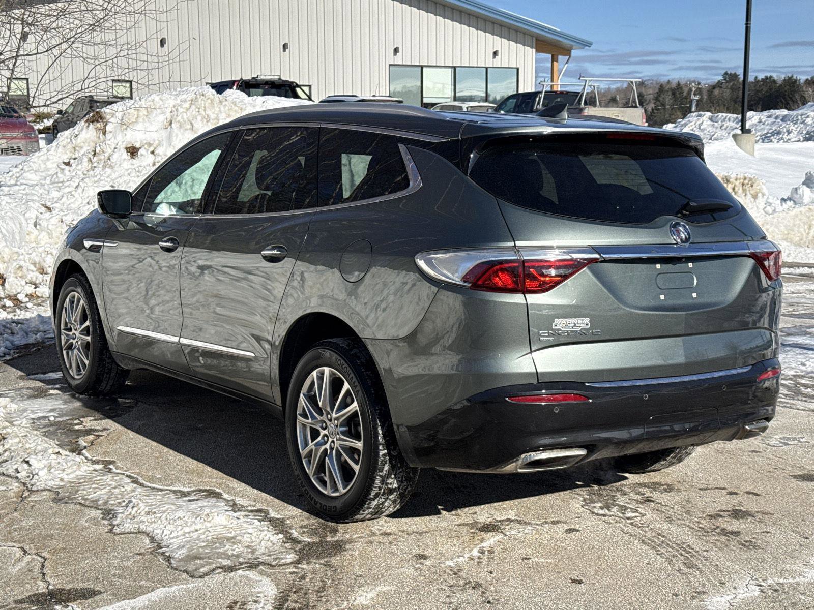 Used 2023 Buick Enclave Essence w/ Experience Buick Package image 8