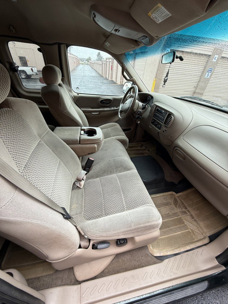 Used 2001 Ford F150 Lariat image 13