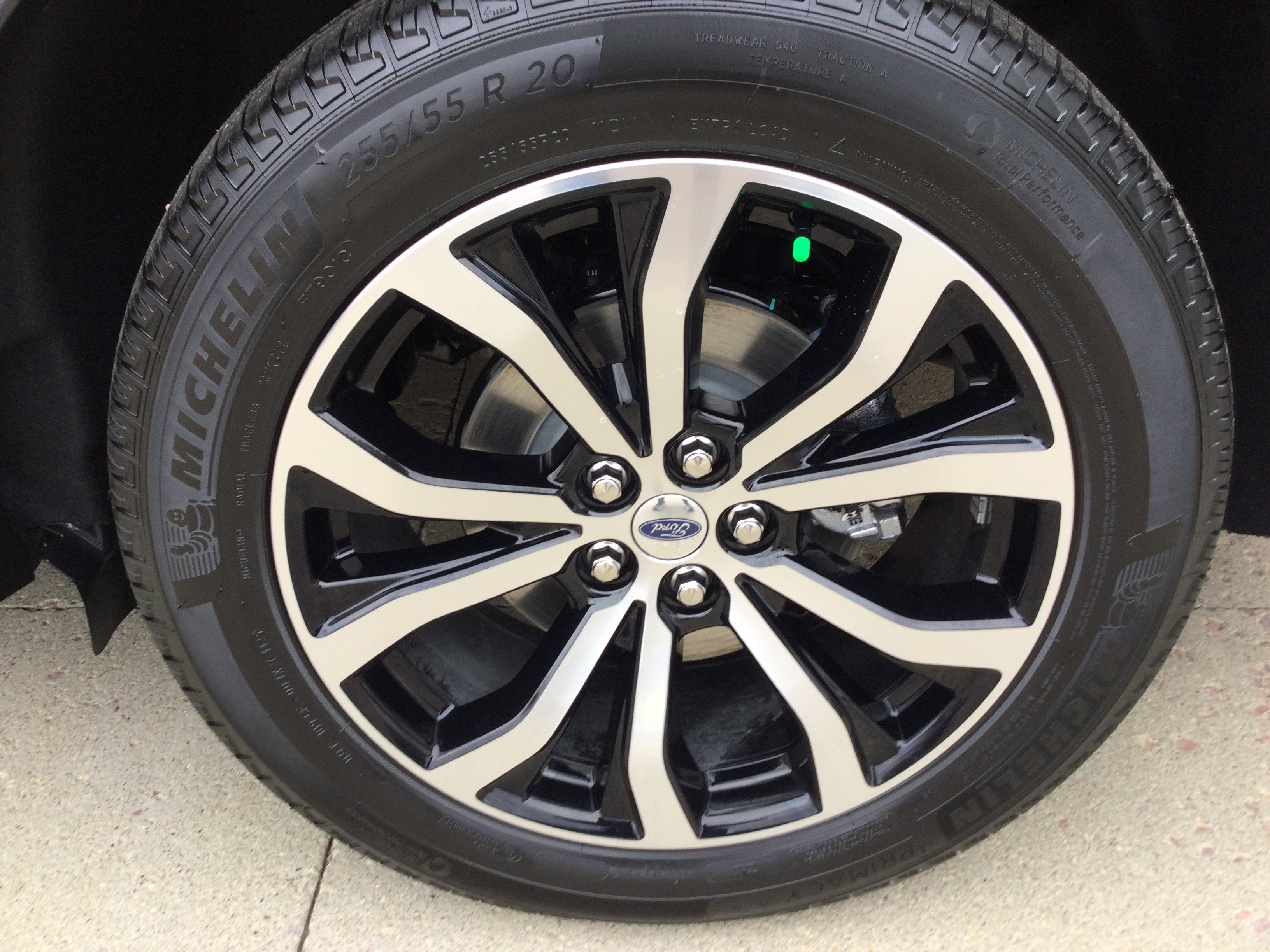 New 2026 Ford Explorer ST-Line image 5