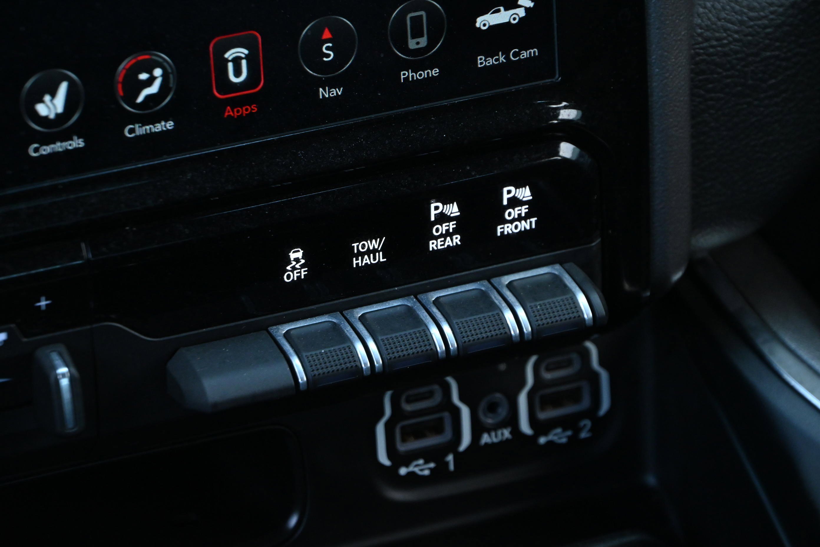 Used 2020 RAM 1500 Laramie AWD/4WD image 21
