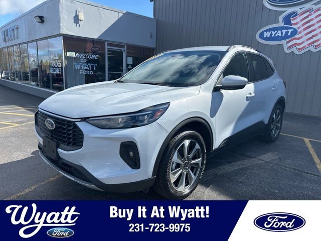 Used 2025 Ford Escape Platinum