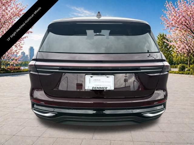 Certified 2024 Lincoln Nautilus Premier AWD/4WD image 5