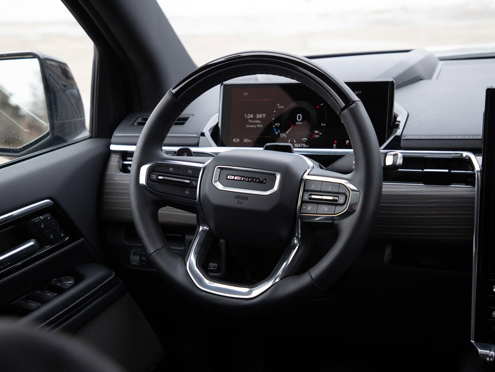 Used 2024 GMC Sierra EV Denali AWD/4WD image 14