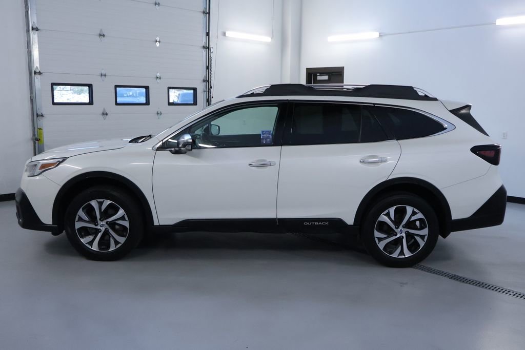 Used 2020 Subaru Outback Touring XT image 4