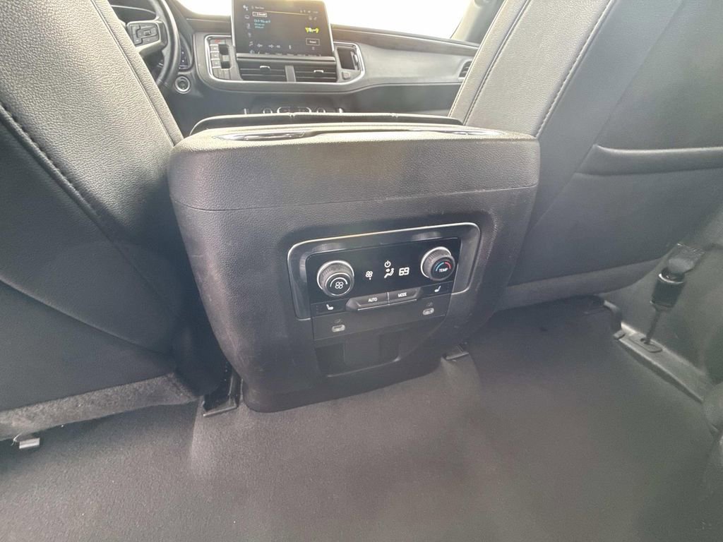Certified 2023 Chevrolet Suburban Premier image 20