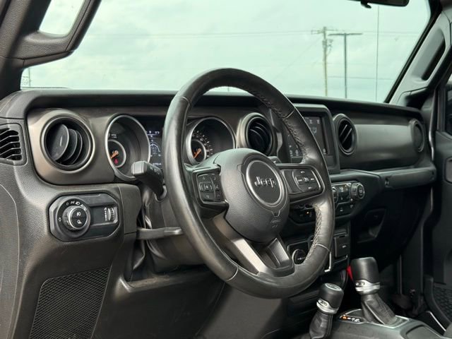 Used 2023 Jeep Gladiator Sport image 16