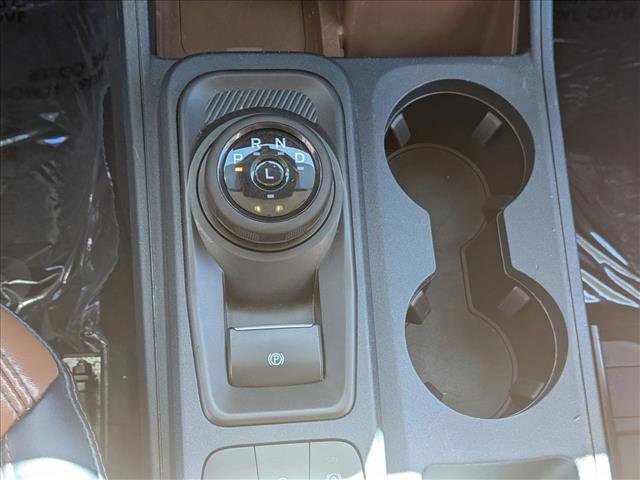 Used 2022 Ford Maverick Lariat w/ Equipment Group 500A Standard image 11