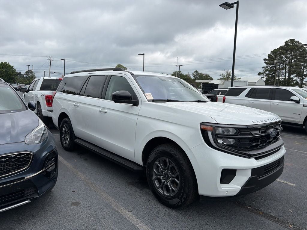 Certified 2025 Ford Expedition Max Active RWD image 9