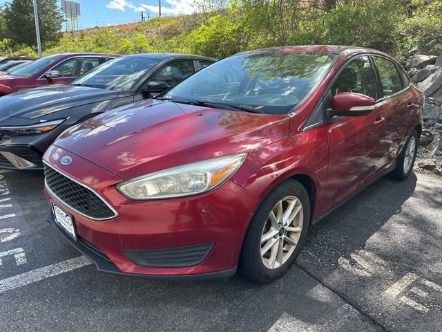 Used 2015 Ford Focus SE FWD image 3