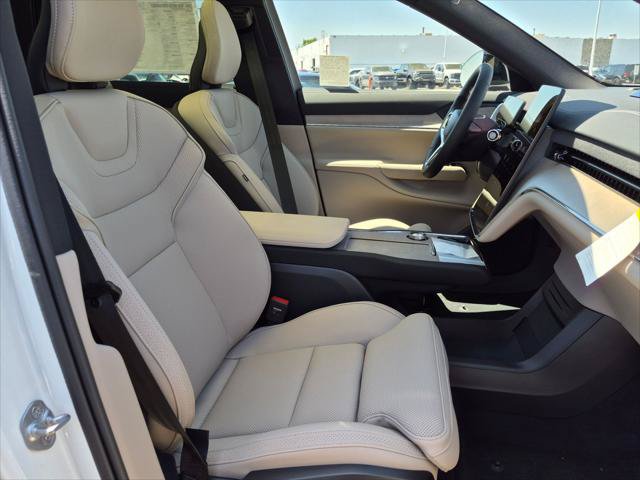 New 2026 Volvo EX90 Plus AWD/4WD image 14