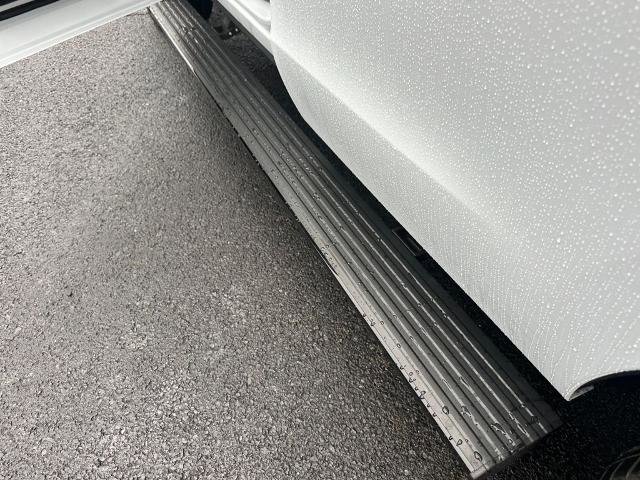 New 2025 Ford Expedition Platinum w/ Stealth Performance Package image 25