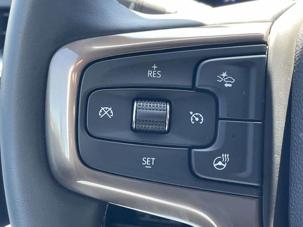 Used 2024 Chevrolet Suburban High Country w/ Premium Package AWD/4WD image 25