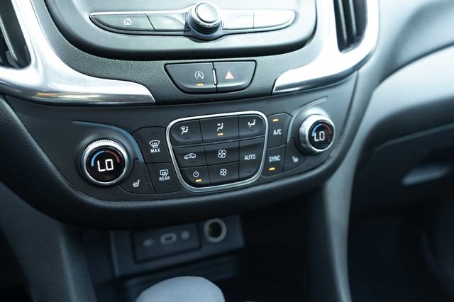 Used 2022 Chevrolet Equinox LT image 18