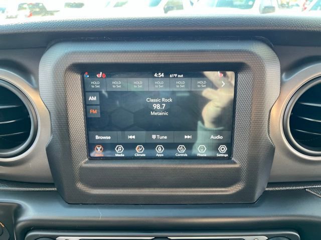 Used 2022 Jeep Wrangler Willys image 31