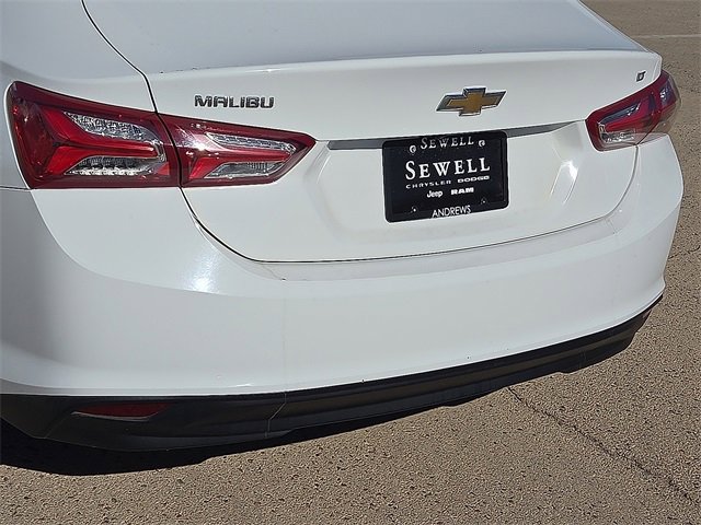 Used 2022 Chevrolet Malibu LT image 7