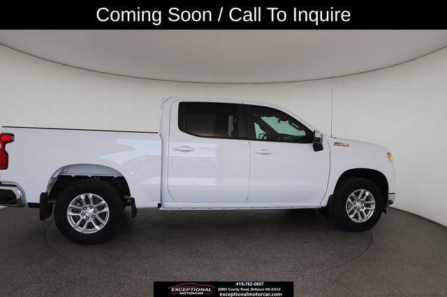 Used 2024 Chevrolet Silverado 1500 LT w/ Z71 Off-Road Package AWD/4WD image 22