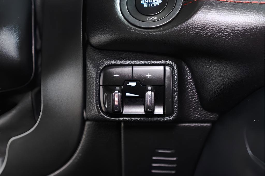 Used 2025 Dodge Durango R/T image 17