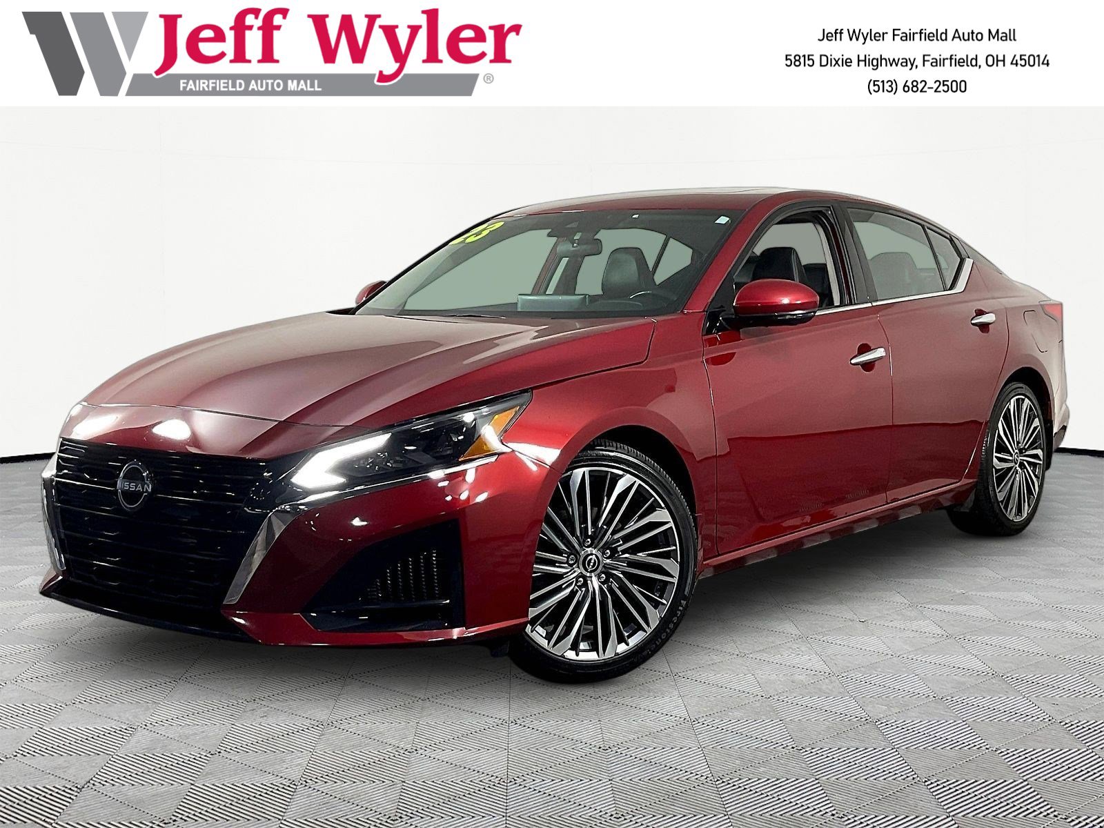 Used 2023 Nissan Altima 2.5 SL FWD video 1