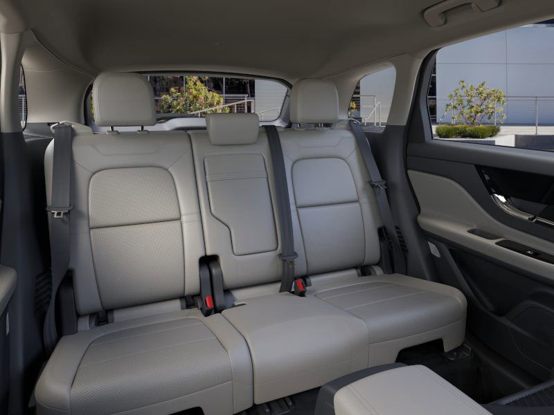 New 2025 Lincoln Corsair Reserve w/ Jet Appearance Package image 10