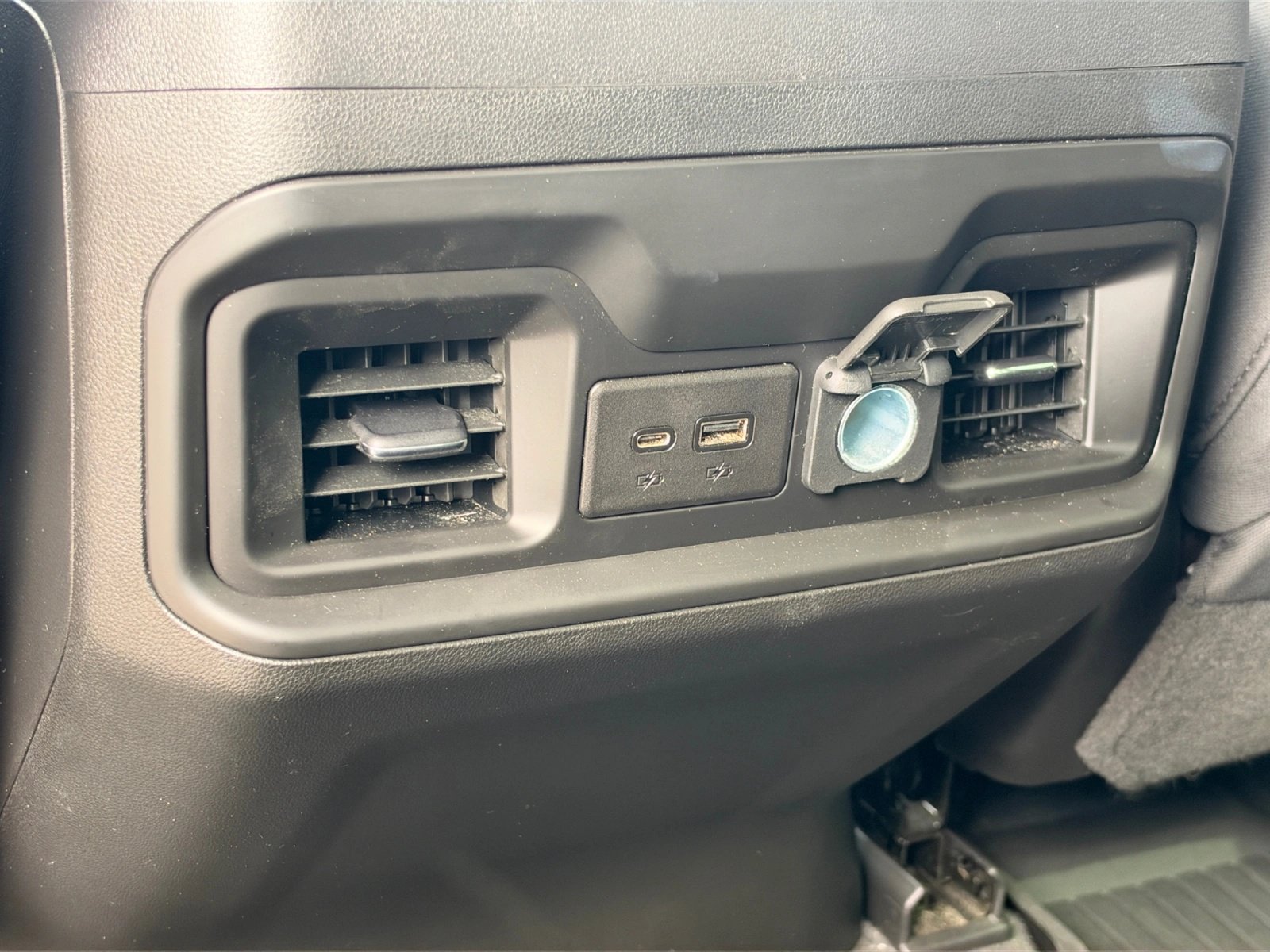 Used 2021 Chevrolet Silverado 1500 LT Trail Boss AWD/4WD image 21