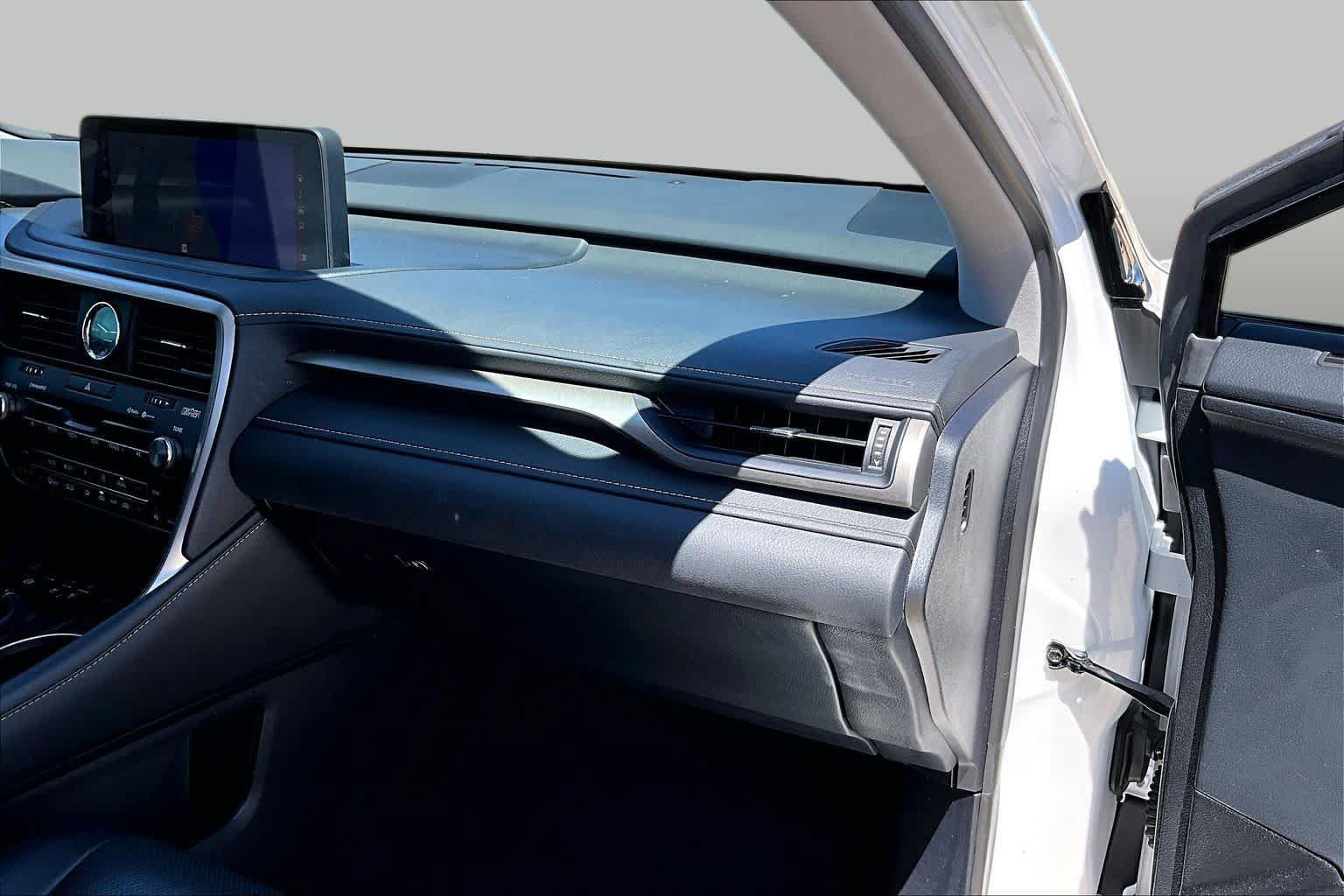 Used 2020 Lexus RX 350 FWD w/ Luxury Package image 19