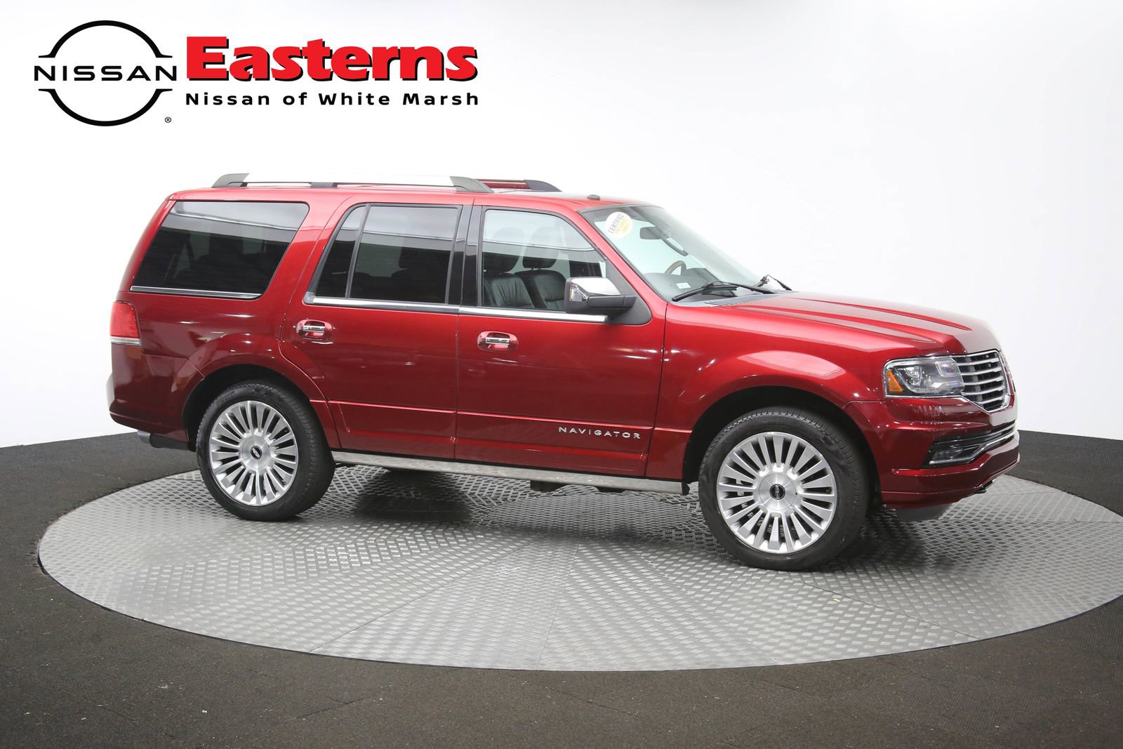 Used 2016 Lincoln Navigator Reserve AWD/4WD image 50