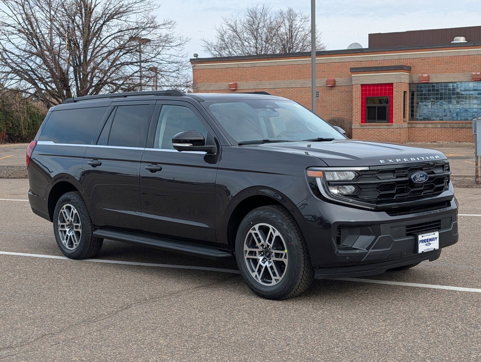 New 2026 Ford Expedition Max Active AWD/4WD image 5