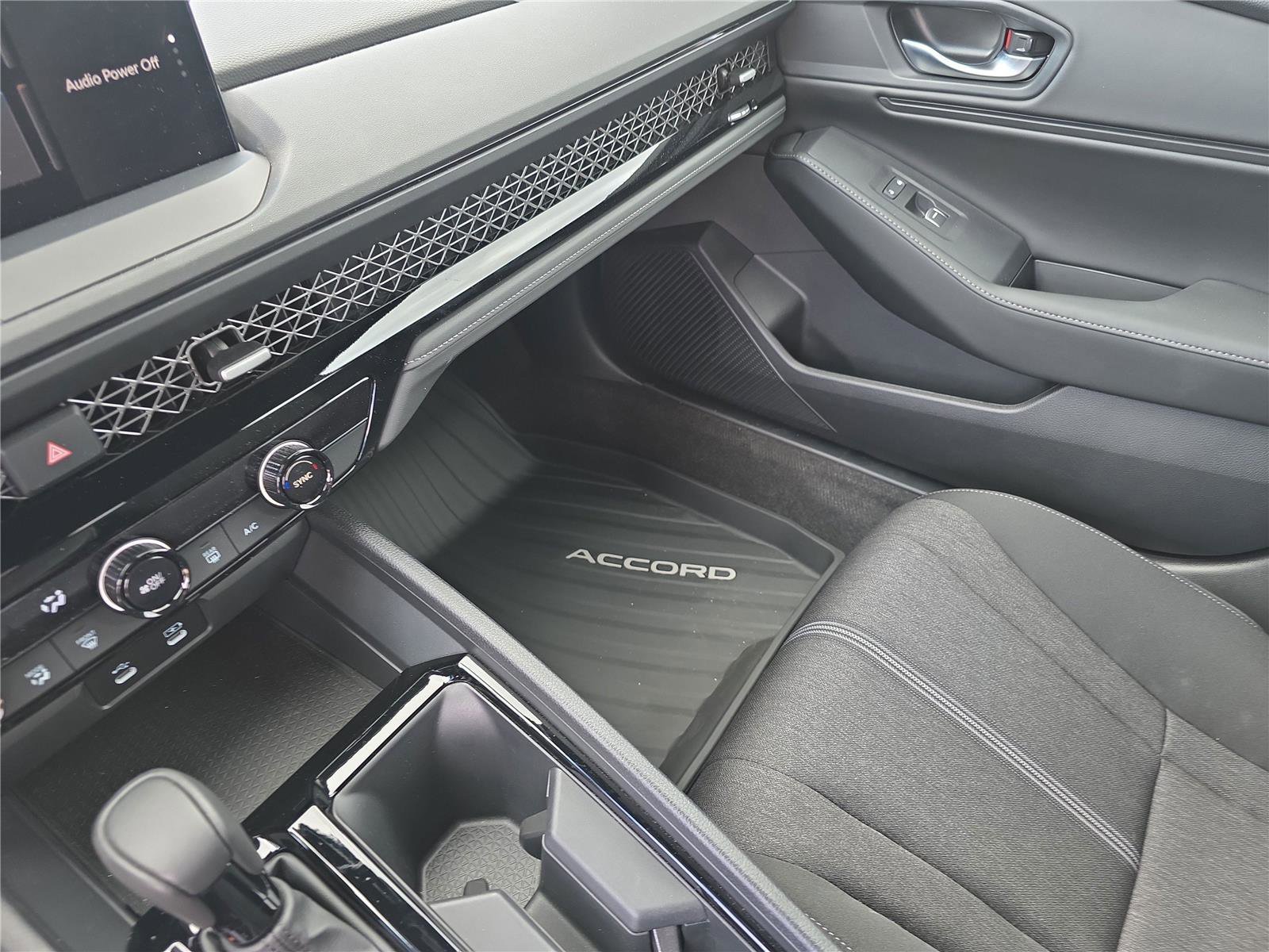 Used 2024 Honda Accord Sport image 24