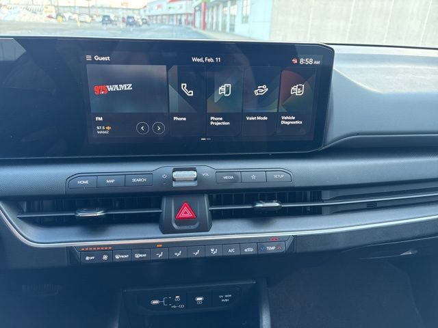 Used 2025 Kia K4 LXS image 12