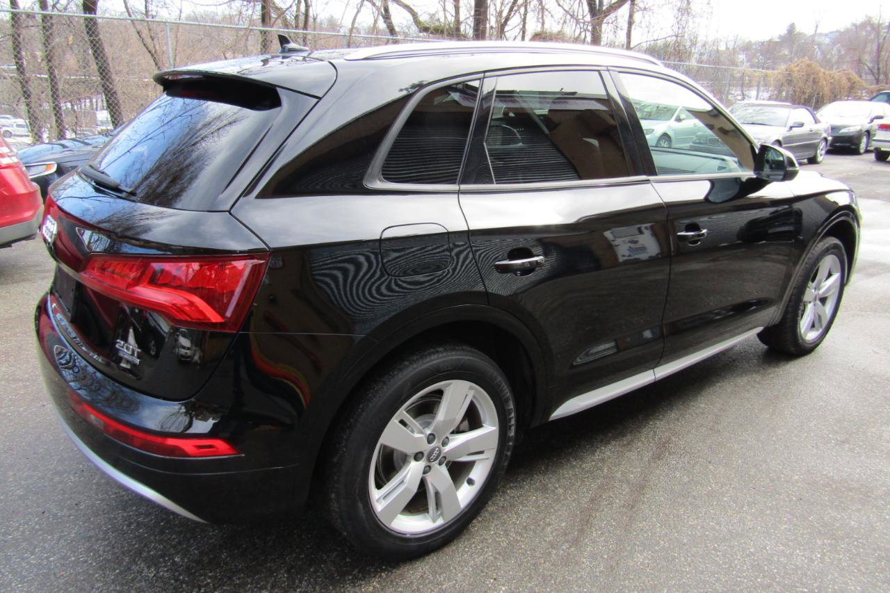 Used 2018 Audi Q5 2.0T Premium image 17
