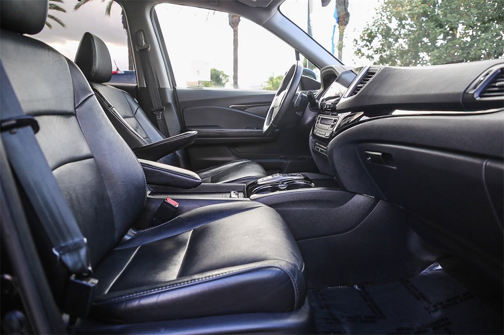Used 2017 Honda Pilot Touring image 18